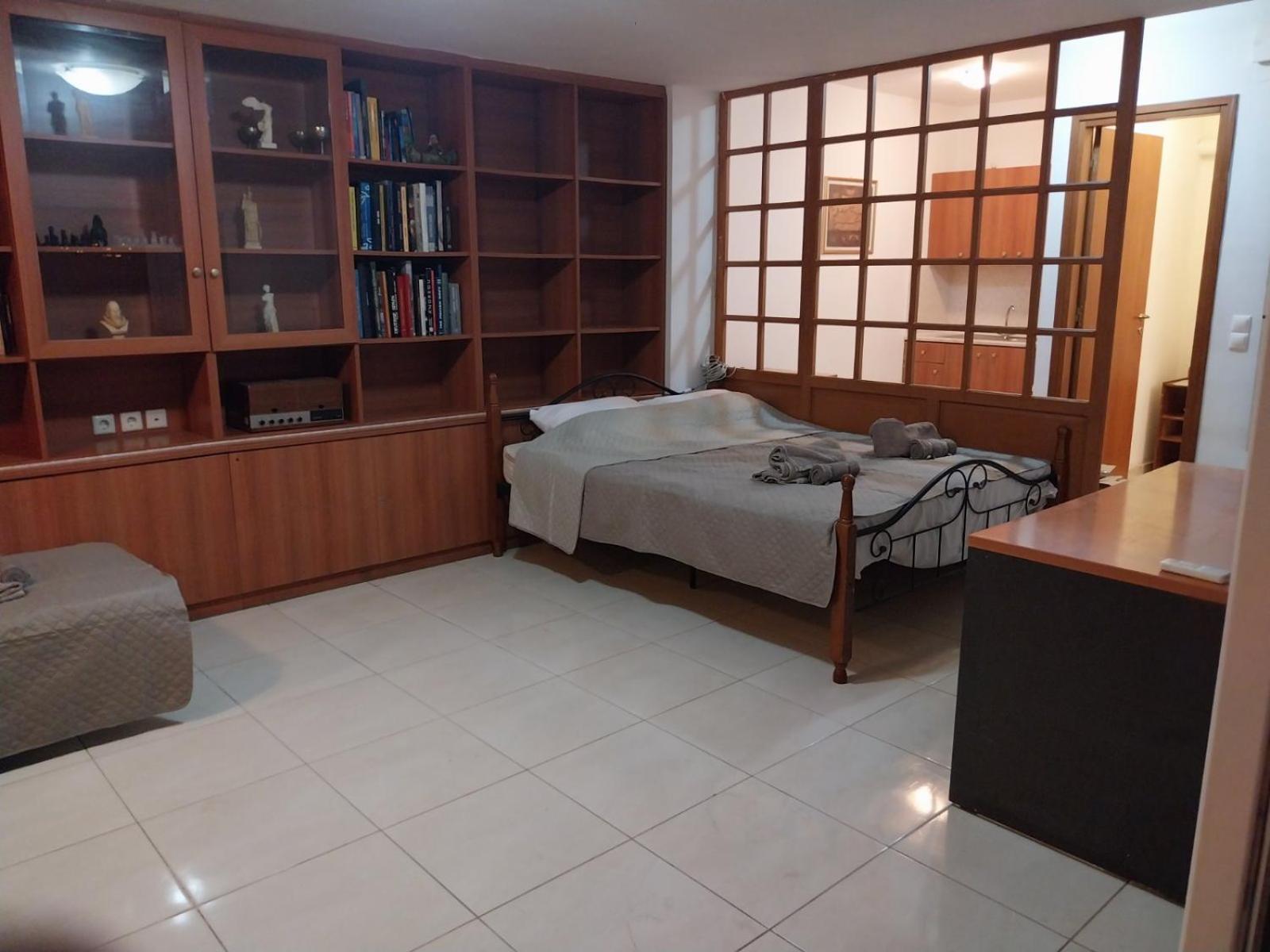 Bibliotheque Vintage Studio & Easy Garden Ираклион Экстерьер фото